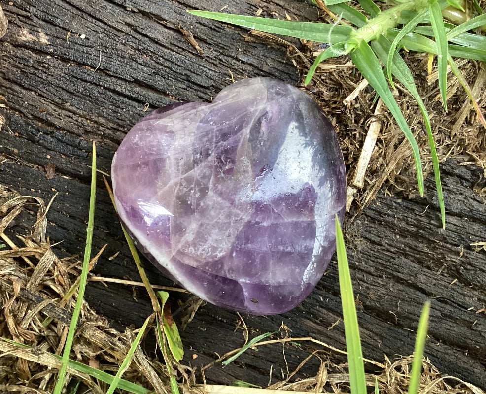 50 mm Amethyst Puffy Crystal Heart van Stock-Hand Picked Imports