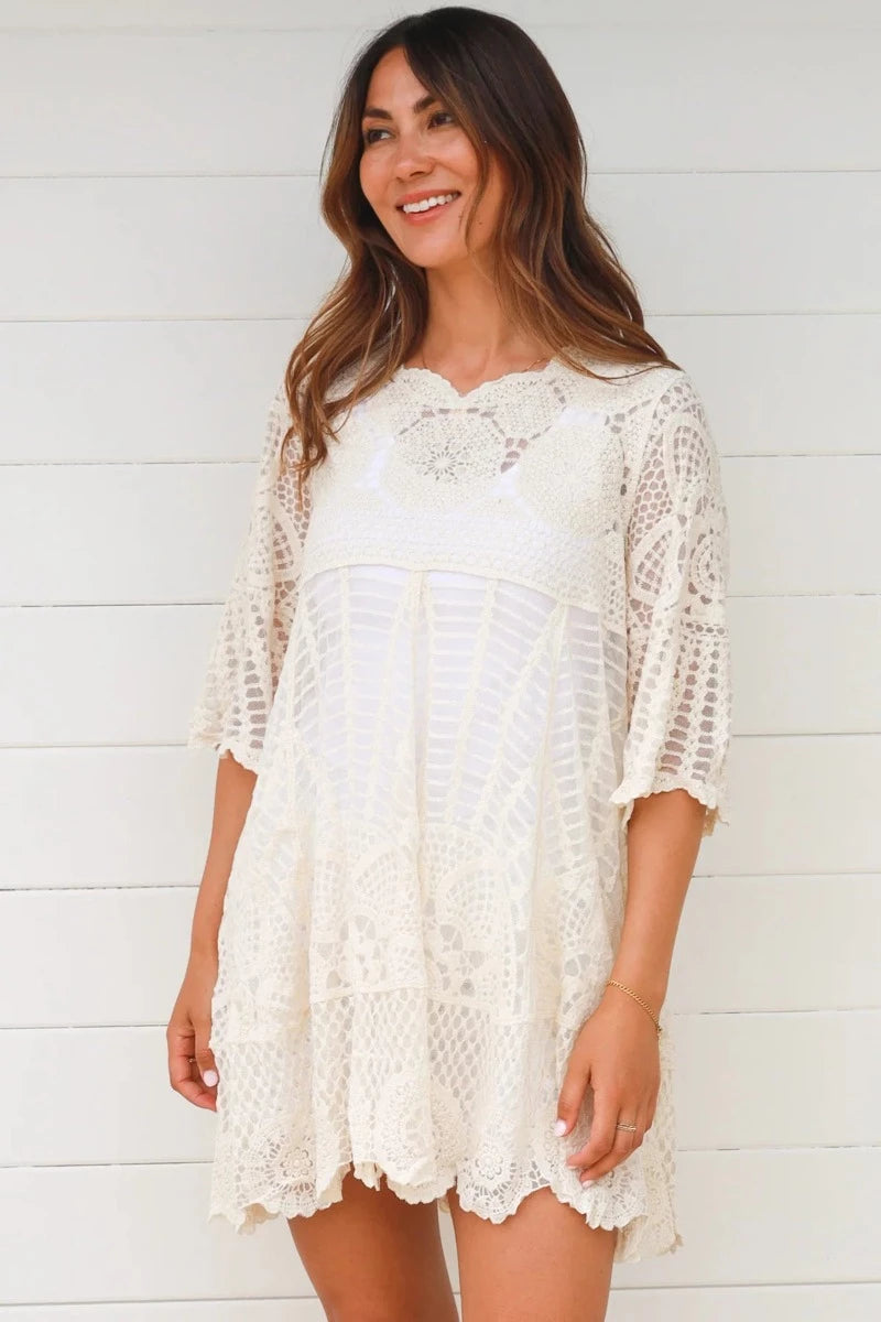 Ladies Short Cream Coloured Lace Dress Size 10 to 14-Hand Picked Imports
